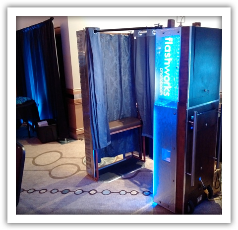 Booth2_480_2