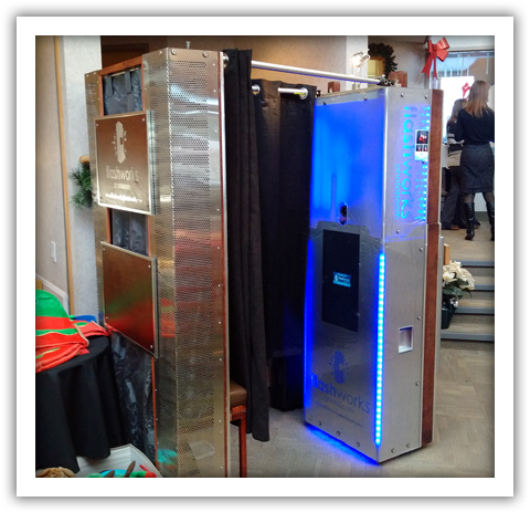 Booth2_480_3
