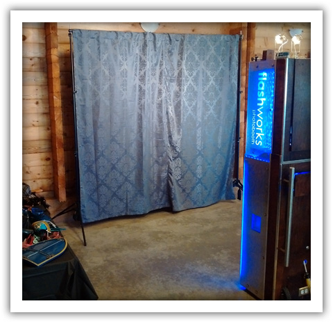 Booth2_480_4