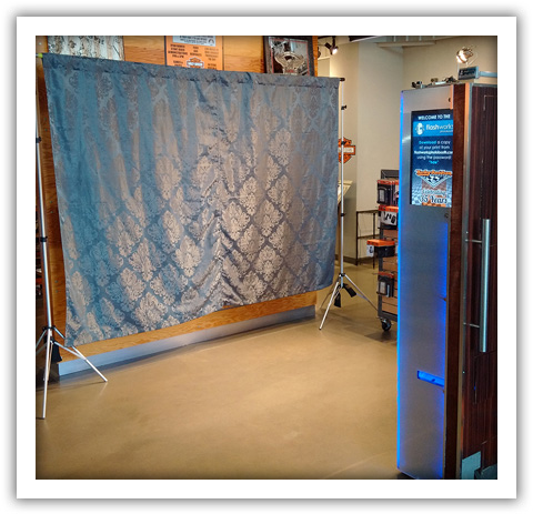 Booth4_480_1